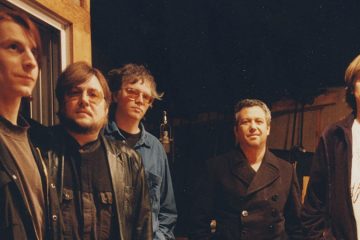 Superbanda com integrantes do Sonic Youth, Stooges e Mudhoney fazendo cover do Stooges