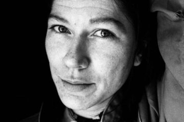 E dai a Kim Deal resolve lançar um álbum solo…